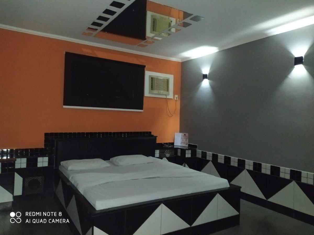 Movie Inn Motel E Hospedagem (Adults Only) Ribeirao Preto Ngoại thất bức ảnh