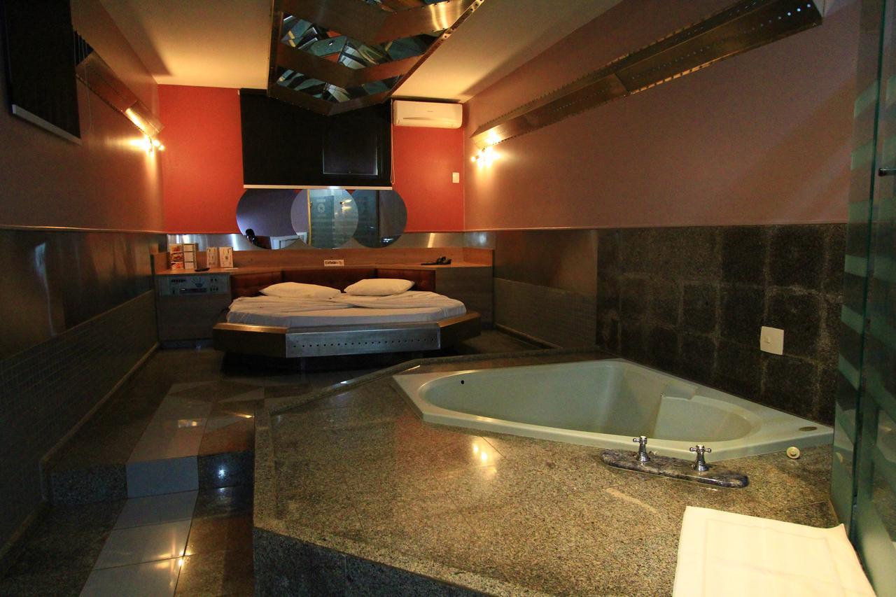 Movie Inn Motel E Hospedagem (Adults Only) Ribeirao Preto Ngoại thất bức ảnh