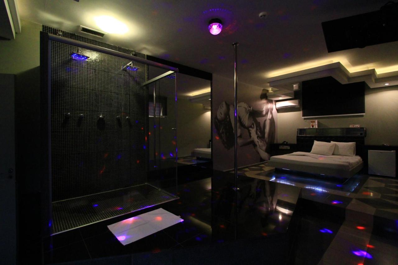 Movie Inn Motel E Hospedagem (Adults Only) Ribeirao Preto Ngoại thất bức ảnh